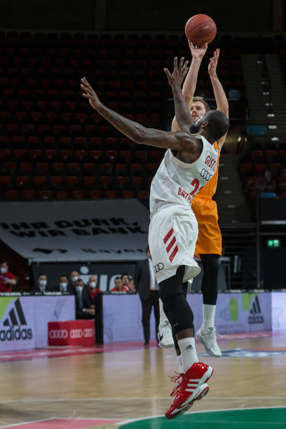 了更多传球 了更多传球