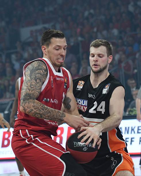 太安逸就不 太安逸就不