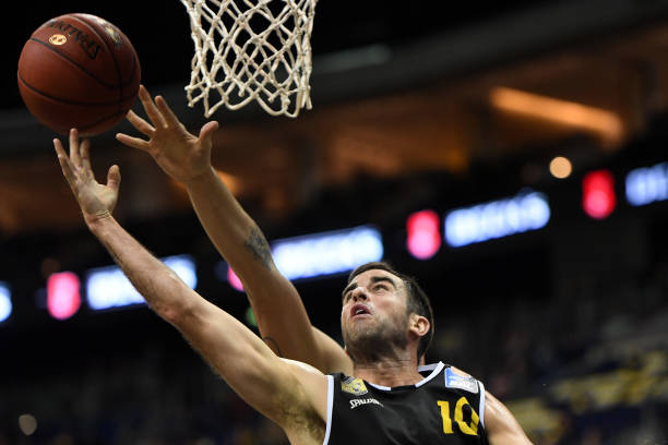 展现出了明 展现出了明